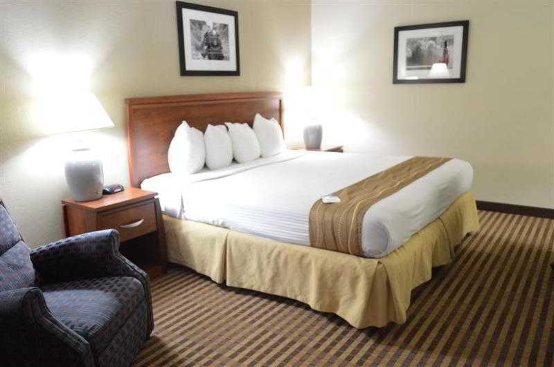 Best Western Hospitality House Emporia Exterior foto